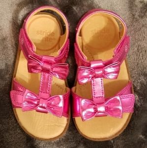 Brand New with box stride rite Emarose sandal size 7 little girls toddler sandal